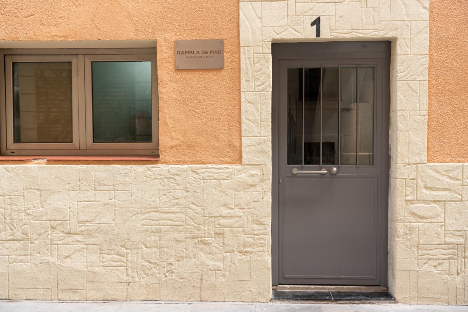 Rambla De Mar Apartments Barcelona Exterior photo